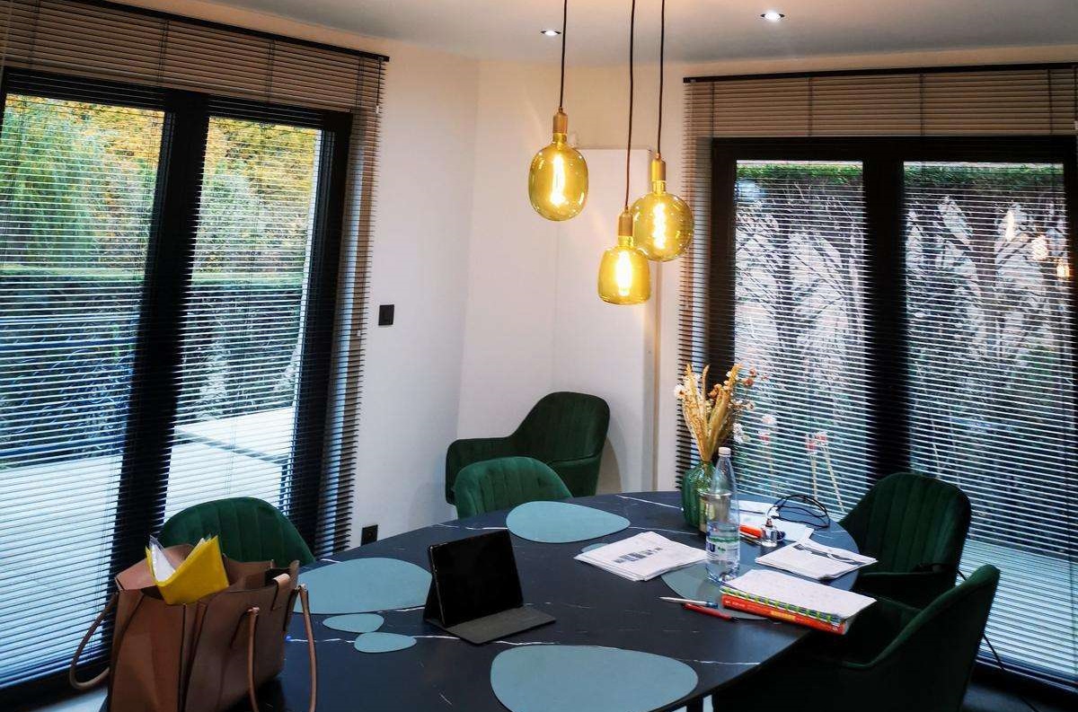 Résultat final d'une installation de châssis par Renove Construct
